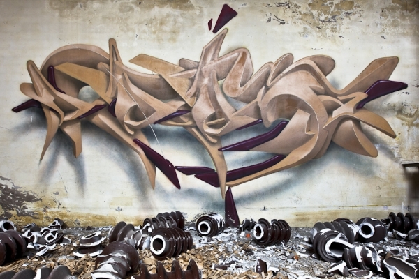 Photograph Axel Fassio Graffiti on One Eyeland